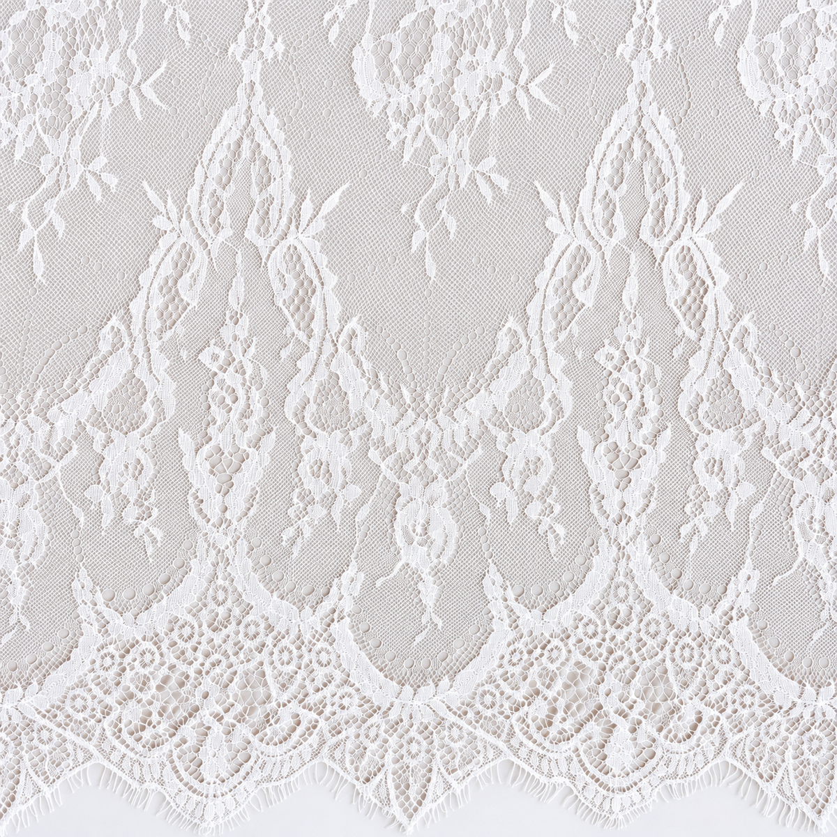 Ornate Scroll Chantilly Lace with Scalloped Edge