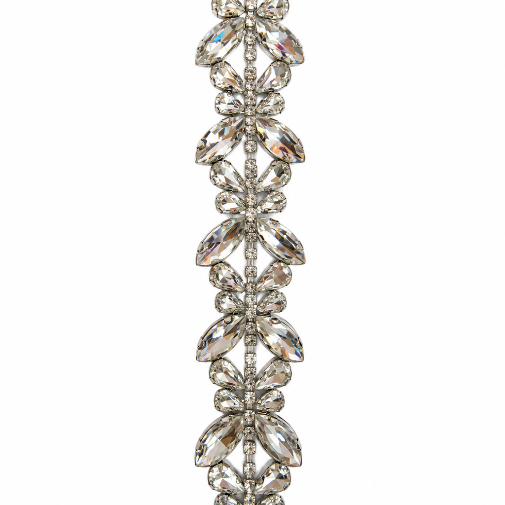 Luxury Hotfix Diamante Trim – Butterfly