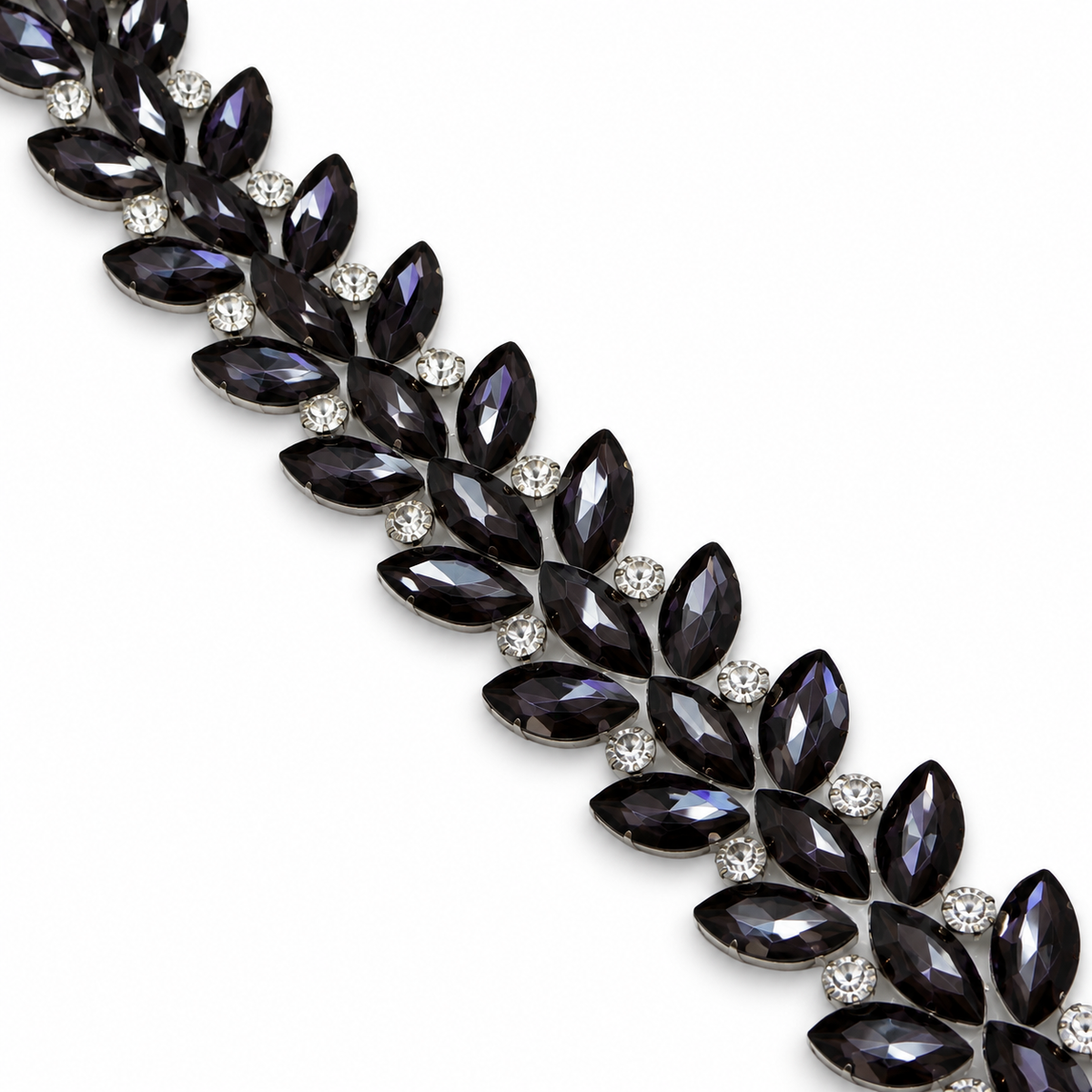 Luxury Hotfix Diamante Trim – Black Crystal Leaf | Iron-On Trim